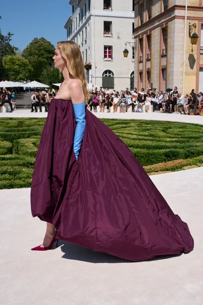 Look 176